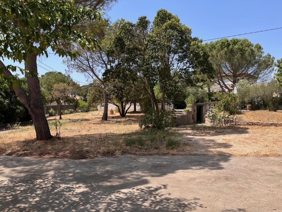 Maisonnette Independante Avec Jardin/Patio Nîmes Eksteriør bilde
